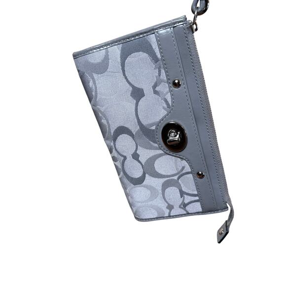 Y2K Coach Monogram Penelope Zippy Wristlet Wallet Gray Patent Metallic Gray C's - Picture 1 of 11